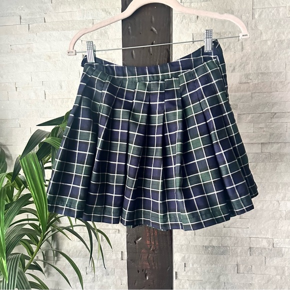 Faded Rose Navy Blue And Green Plaid Mini School Girl Polyester Skirt Size Small - Picture 5 of 5